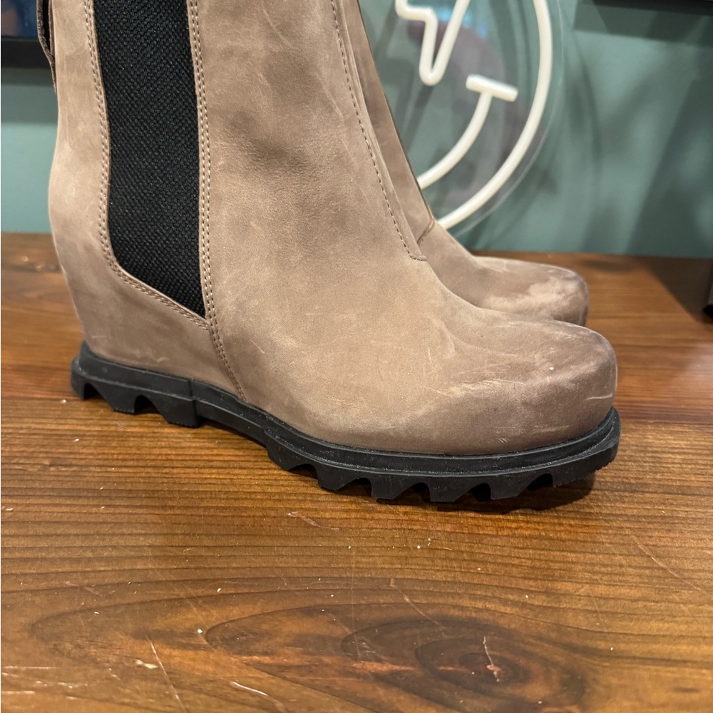 Sorel Tan Ankle Boots with Black Sole
